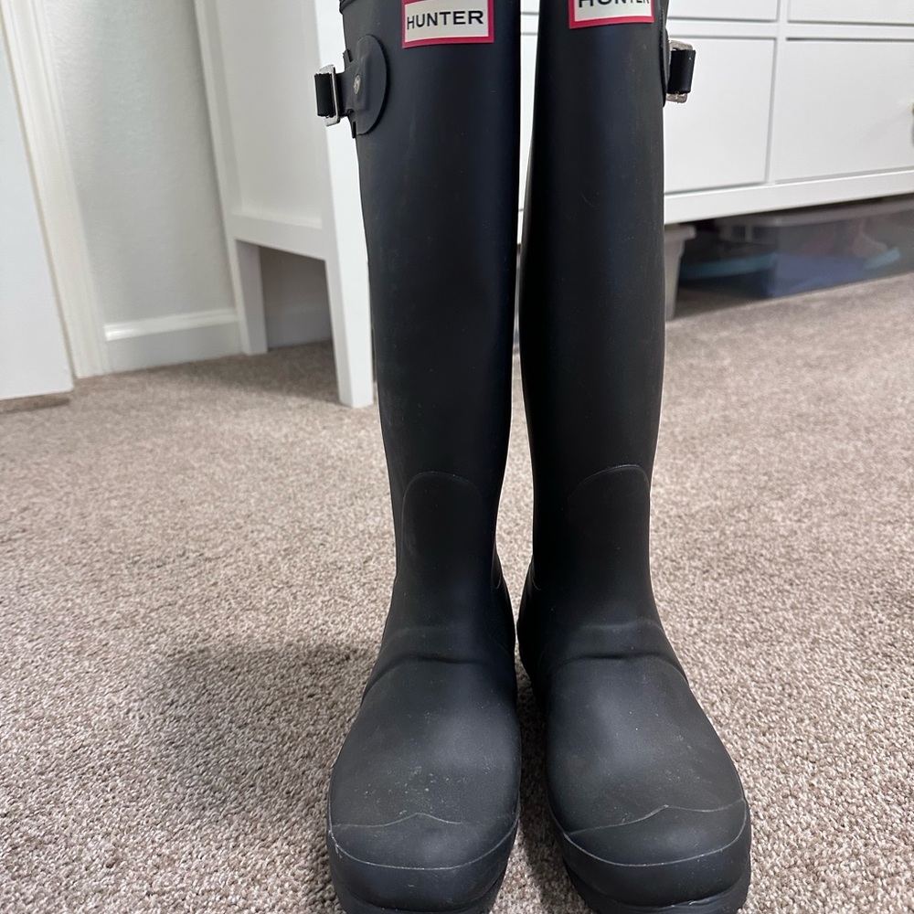 Hunter Classic Black Rain Boots